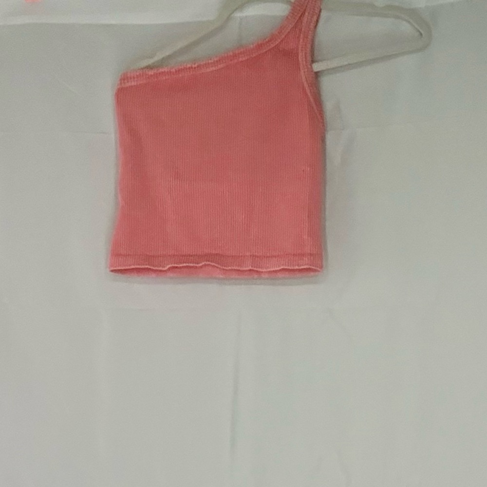 One-Shoulder Pink Ribbed Top - Picture 8 of 9